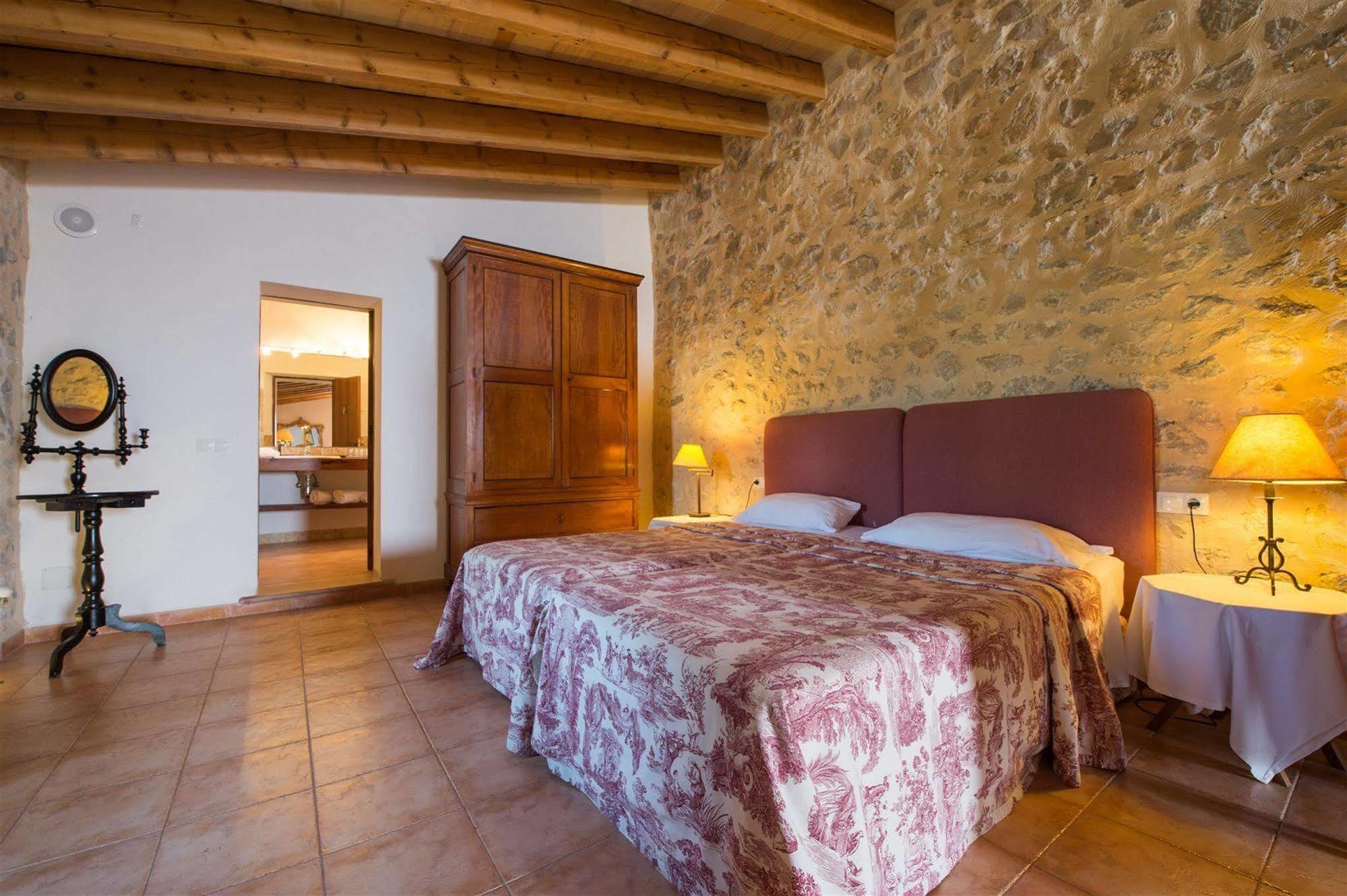 Hotel Rural Can Feliu Porreres Esterno foto